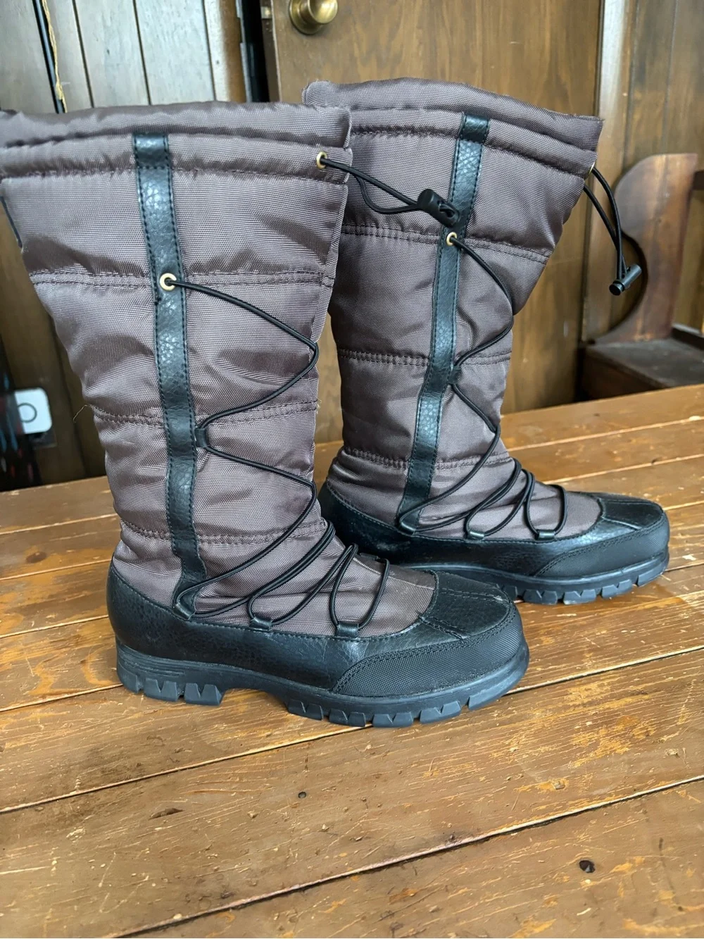 Ralph Lauren Quinly Leather Insulated Winter Boots